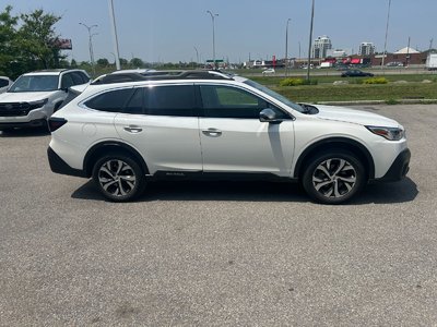 2022 Subaru Outback in Dorval, Quebec