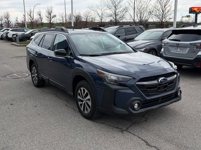 Subaru Outback  2023 à Dorval, Québec