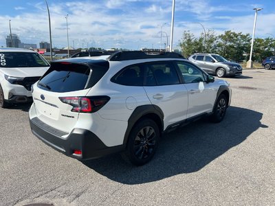 Subaru Outback  2024 à Dorval, Québec