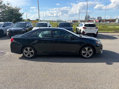 2012 Toyota Camry in Dorval, Quebec