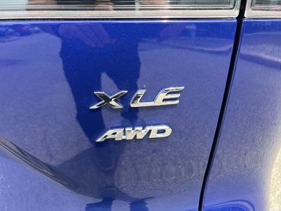 Toyota COROLLA CROSS  2024 à Dorval, Québec