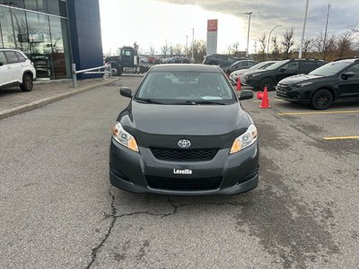Toyota Matrix  2011 à Dorval, Québec