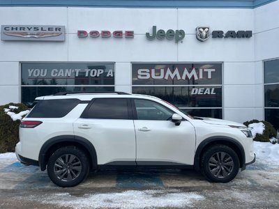 Nissan PATHFINDER SV 2023