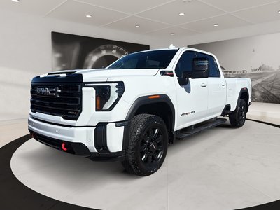 GMC SIERRA 2500HD 4WD CREW CAB *DIESEL* AT4 2024