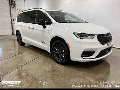 2026 Chrysler Pacifica