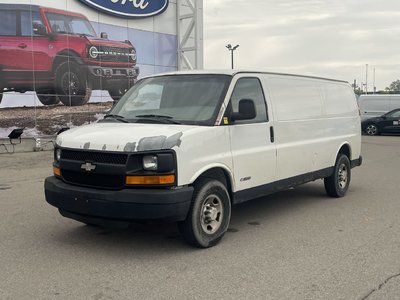2004 Chevrolet Express 3500 in Toronto, Ontario