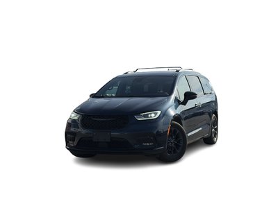 2022 Chrysler Pacifica in Toronto, Ontario