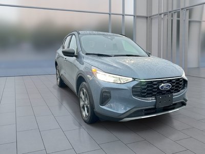 2025 Ford Escape in Toronto, Ontario