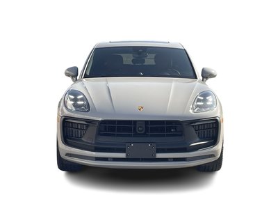 2023 Porsche Macan in Toronto, Ontario