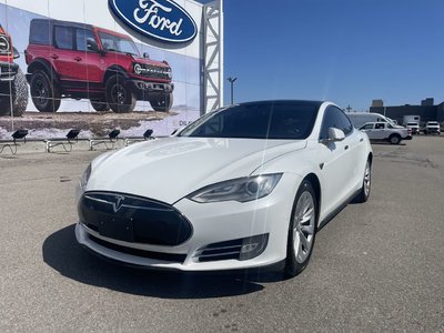 Tesla Model S  2015 à Toronto, Ontario