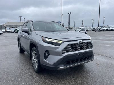 Toyota RAV4  2022 à Toronto, Ontario