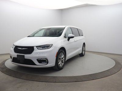 Chrysler Pacifica Touring L 2023