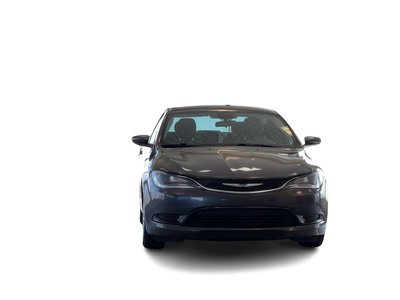 Chrysler 200  2016 à Regina, Saskatchewan