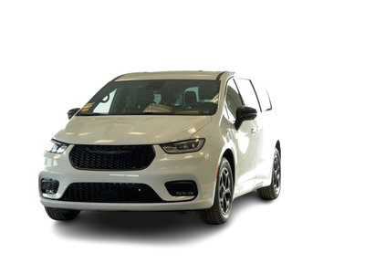 2024 Chrysler Pacifica Hybrid in Regina, Saskatchewan
