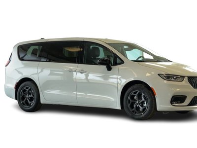 2024 Chrysler Pacifica Hybrid in Regina, Saskatchewan
