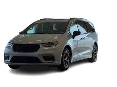 2024 Chrysler Pacifica Hybrid in Regina, Saskatchewan