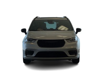 2024 Chrysler Pacifica Hybrid in Regina, Saskatchewan