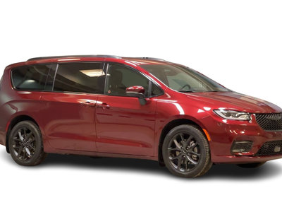 2023 Chrysler Pacifica in Regina, Saskatchewan