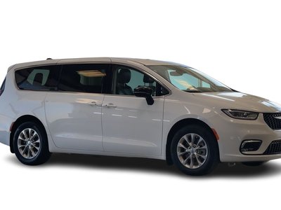 2024 Chrysler Pacifica in Regina, Saskatchewan