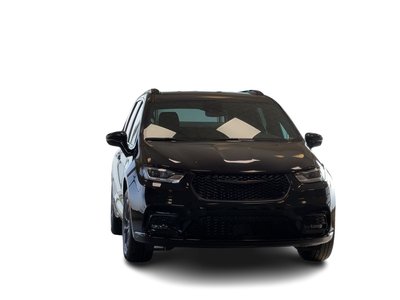 2025 Chrysler PACIFICA in Regina, Saskatchewan