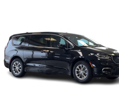 2026 Chrysler PACIFICA in Regina, Saskatchewan