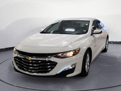 2023 Chevrolet Malibu 1LT/ Remote start/ Heated Seats