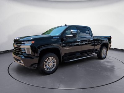 2022 Chevrolet SILVERADO HD CREW CAB DIESEL HIGH COUNTRY