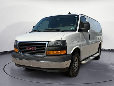 GMC Savana Cargo Van BASE 2019
