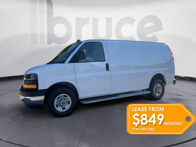 GMC Savana Cargo Van BASE 2022