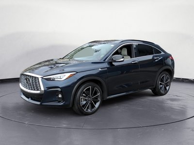 2023 Infiniti QX55 Fully loaded LOW KMS!