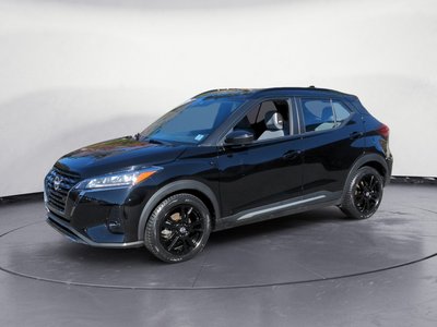 Nissan Kicks SR ! LOW KMS! Black Rims ! 2024