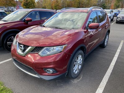 2016 Nissan Rogue SV AWD - Fresh Trade!