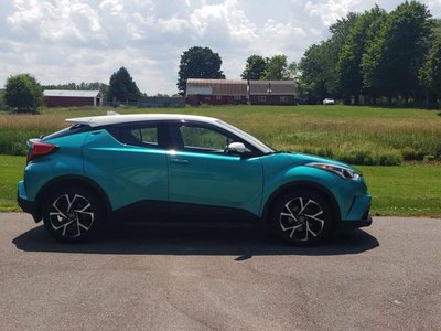 2018 Toyota C-HR XLE + Winter Tires! 2Tone Radiant Green Mica !