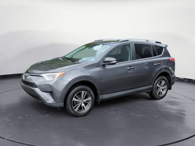 Toyota RAV4 LE AWD - Fresh Trade! 2018