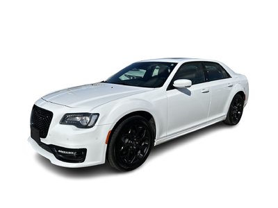 2023 Chrysler 300 in Woodbridge, Ontario