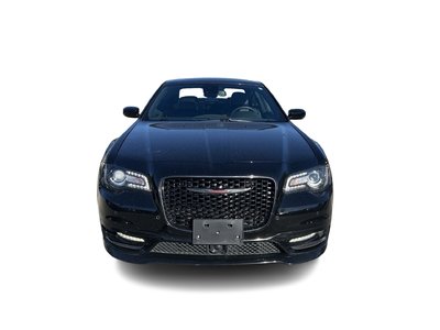 2023 Chrysler 300 in Woodbridge, Ontario
