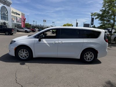 2027 Chrysler Grand Caravan in Woodbridge, Ontario