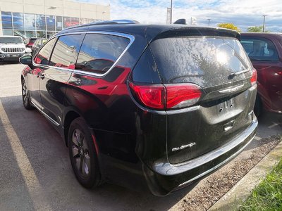 2017 Chrysler Pacifica in Woodbridge, Ontario