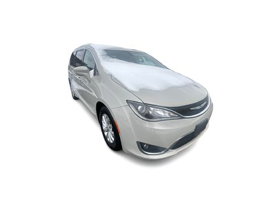 Chrysler Pacifica  2017 à Woodbridge, Ontario