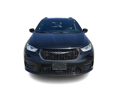 2022 Chrysler Pacifica in Woodbridge, Ontario