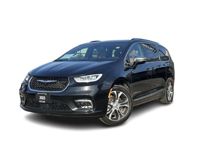 2023 Chrysler Pacifica in Woodbridge, Ontario