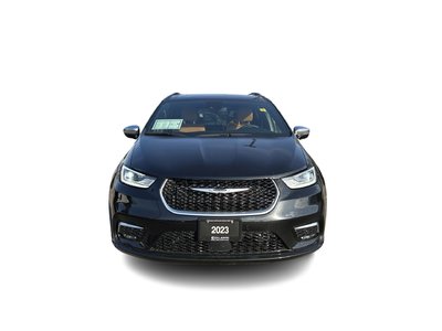 2023 Chrysler Pacifica in Woodbridge, Ontario