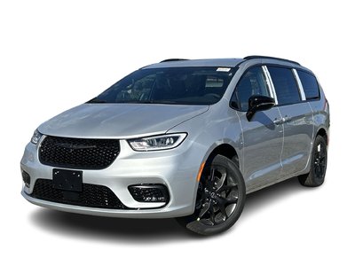 2026 Chrysler Pacifica in Woodbridge, Ontario