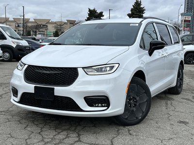 2026 Chrysler Pacifica in Woodbridge, Ontario