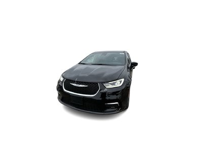 2026 Chrysler Pacifica in Woodbridge, Ontario