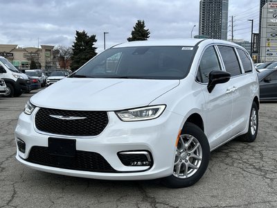 2026 Chrysler Pacifica in Woodbridge, Ontario