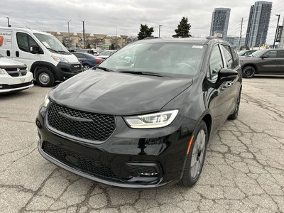 2026 Chrysler Pacifica in Woodbridge, Ontario