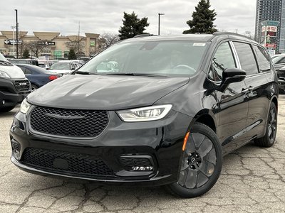 2026 Chrysler Pacifica in Woodbridge, Ontario