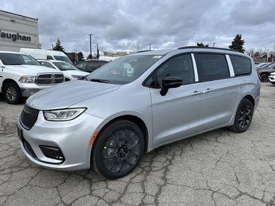 2026 Chrysler Pacifica in Woodbridge, Ontario