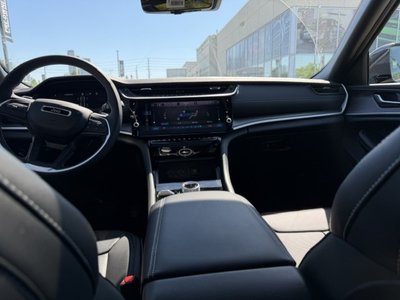 2026 JEEP Grand Cherokee LIMITED — photo 8